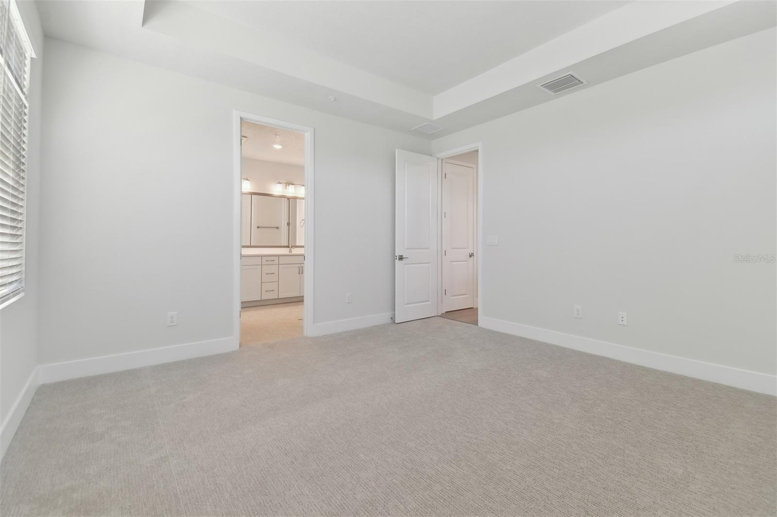 Image 16 of 35 For 4717 Mccoy Street 2