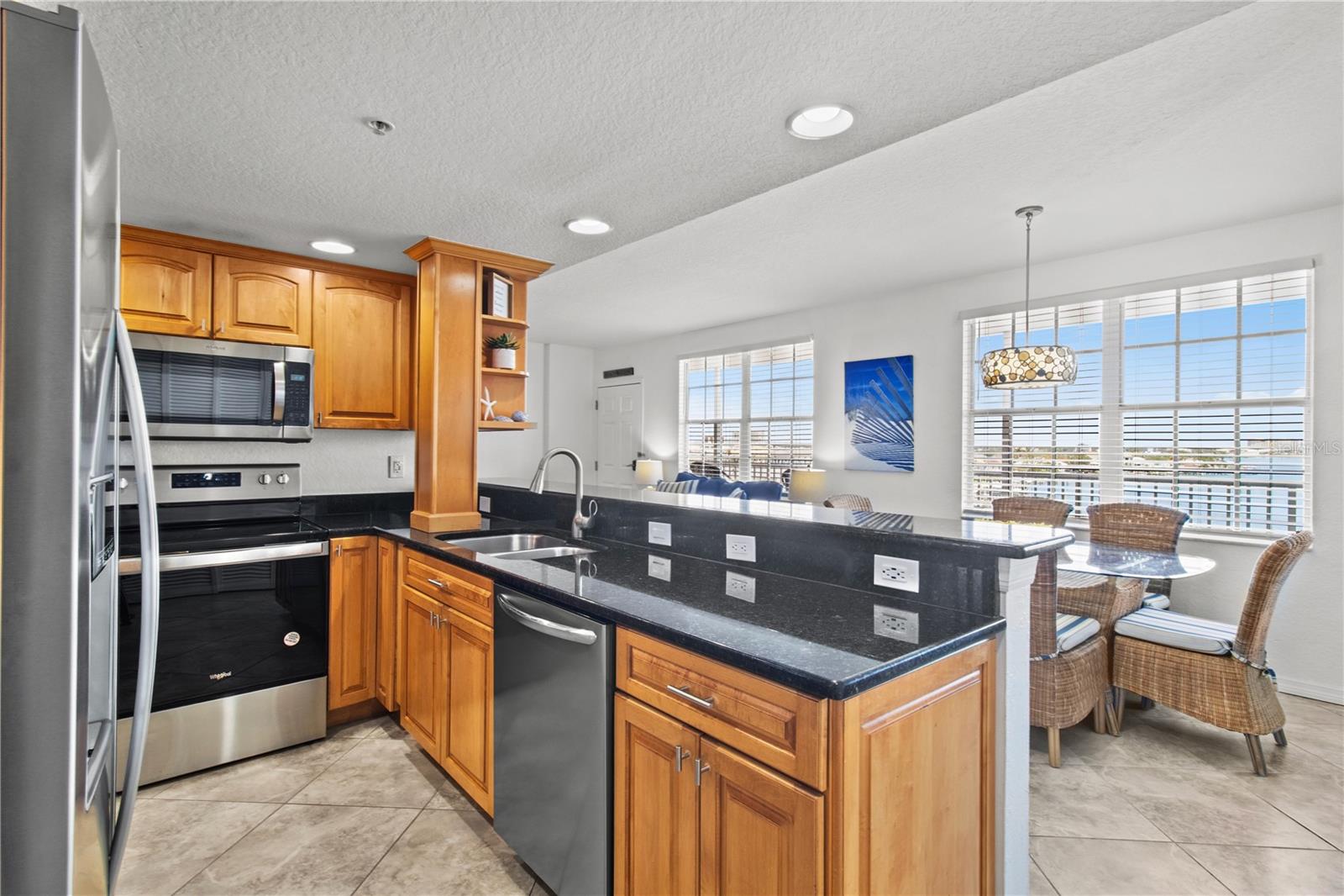 Image 9 of 47 For 445 Hamden Drive 502