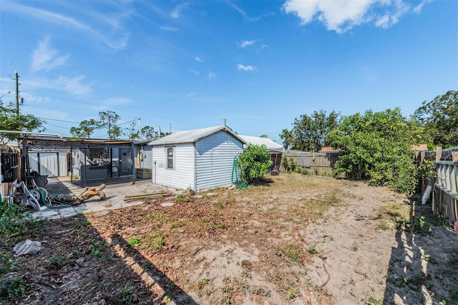 Image 21 of 38 For 5004 Suwannee Drive