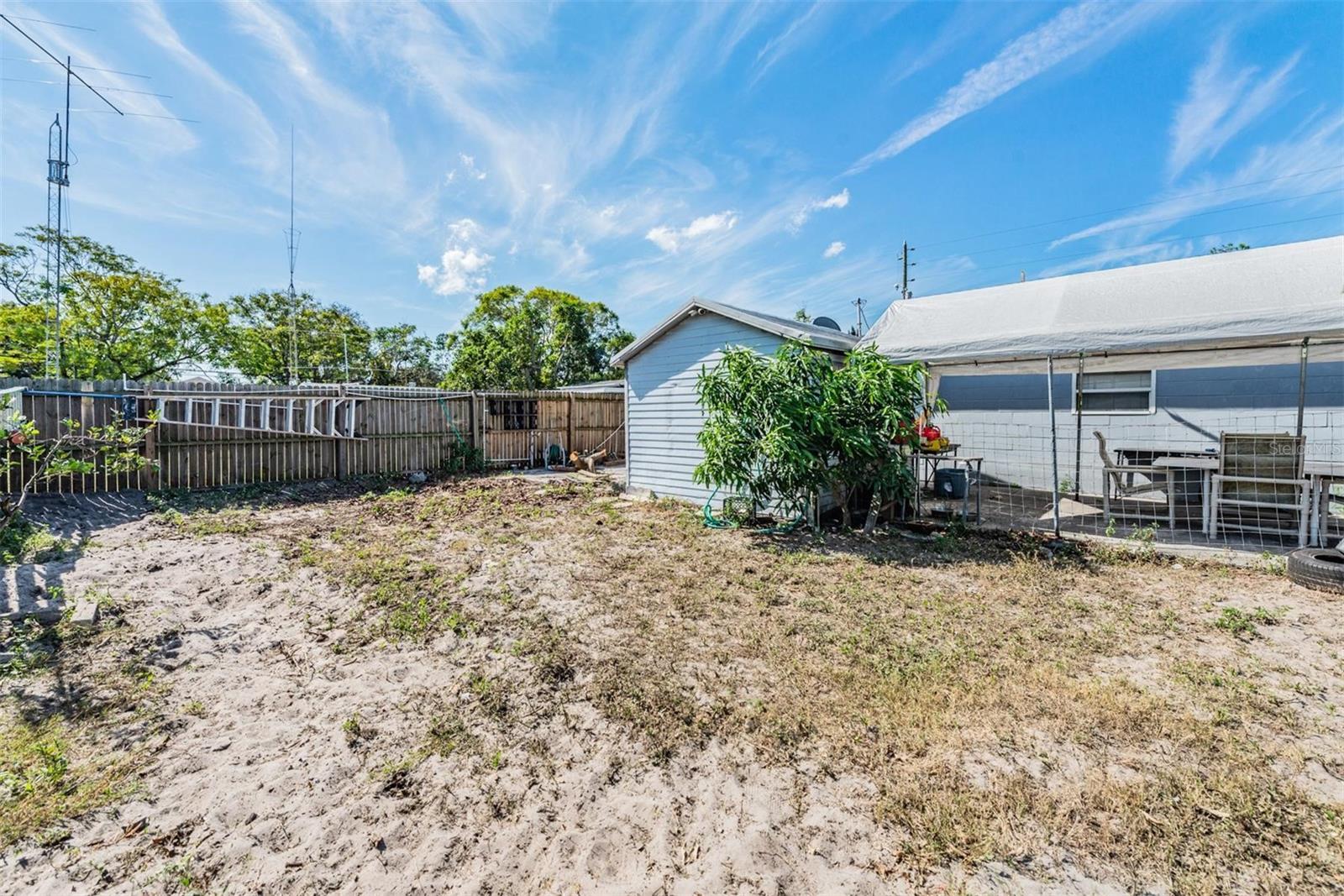 Image 22 of 38 For 5004 Suwannee Drive