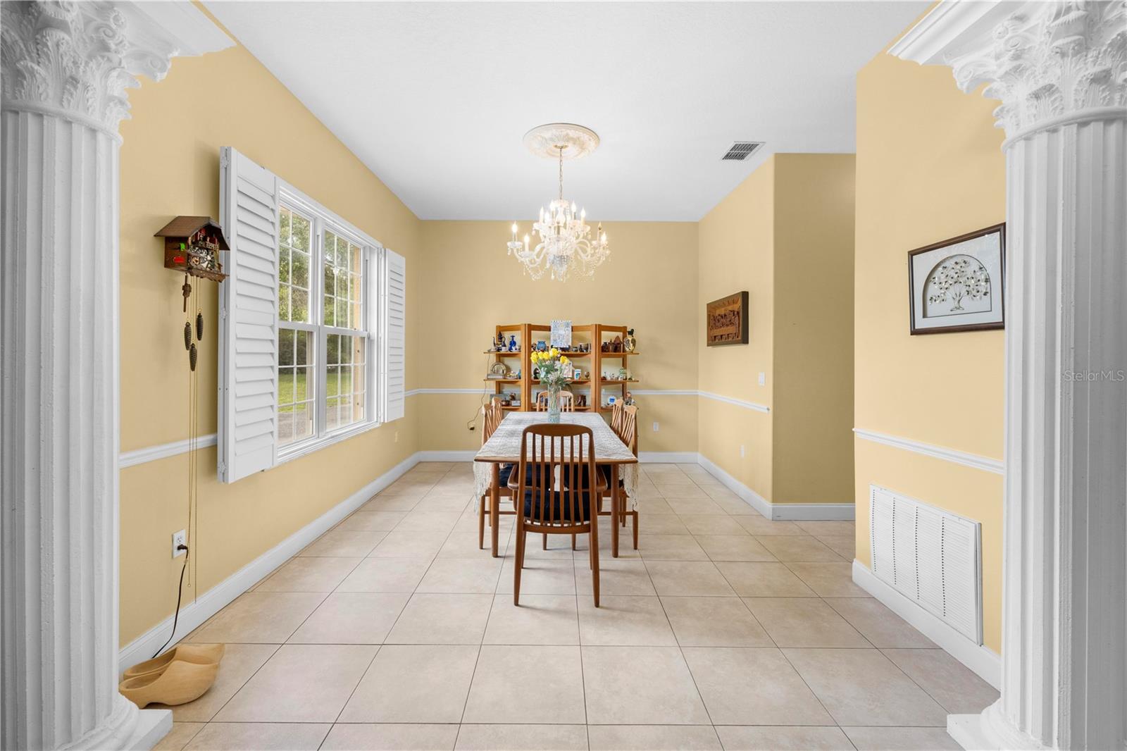 Image 3 of 100 For 4180 Jacaranda Circle