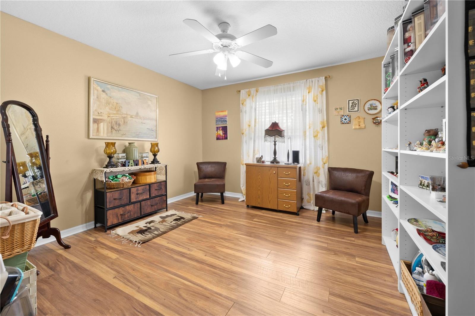 Image 53 of 100 For 4180 Jacaranda Circle