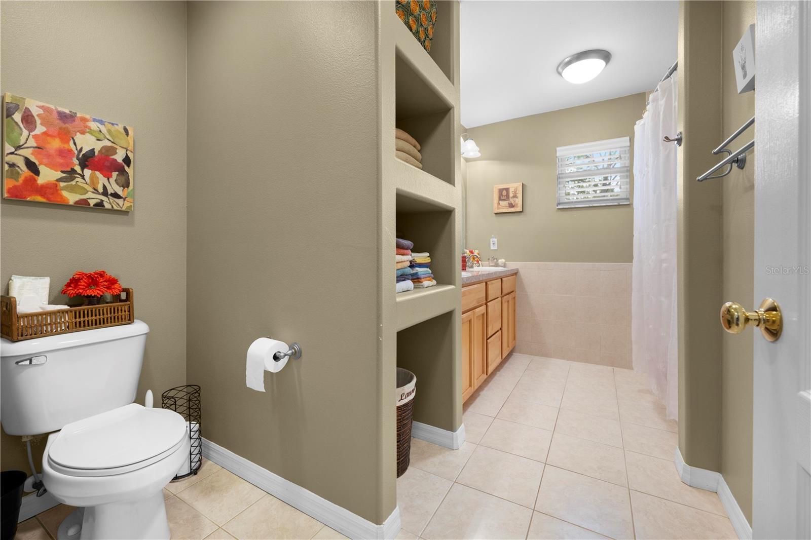 Image 59 of 100 For 4180 Jacaranda Circle