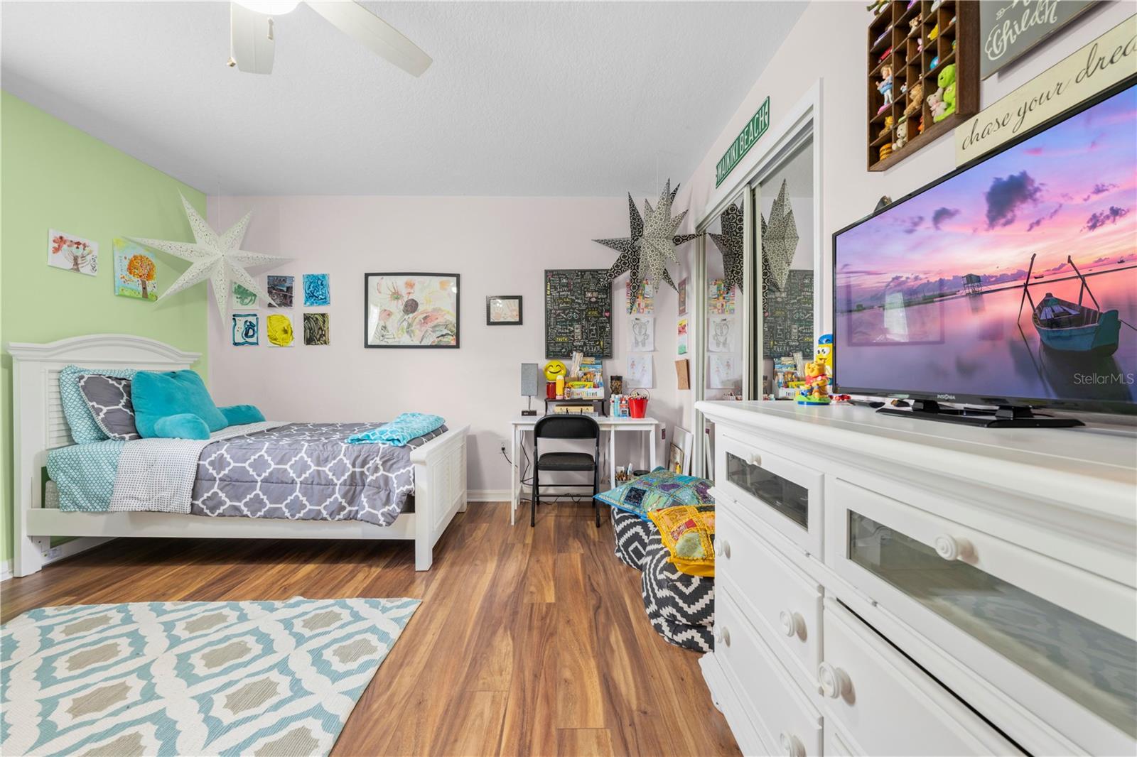 Image 62 of 100 For 4180 Jacaranda Circle