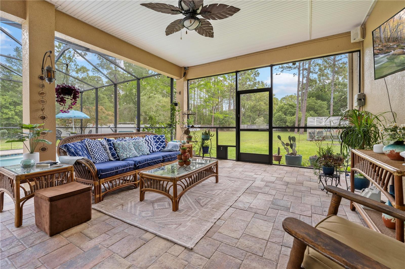 Image 77 of 100 For 4180 Jacaranda Circle