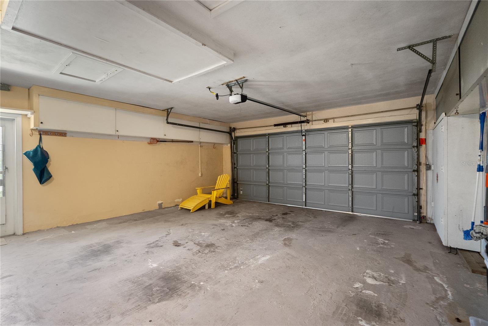Image 21 of 46 For 14542 Anchorage Circle