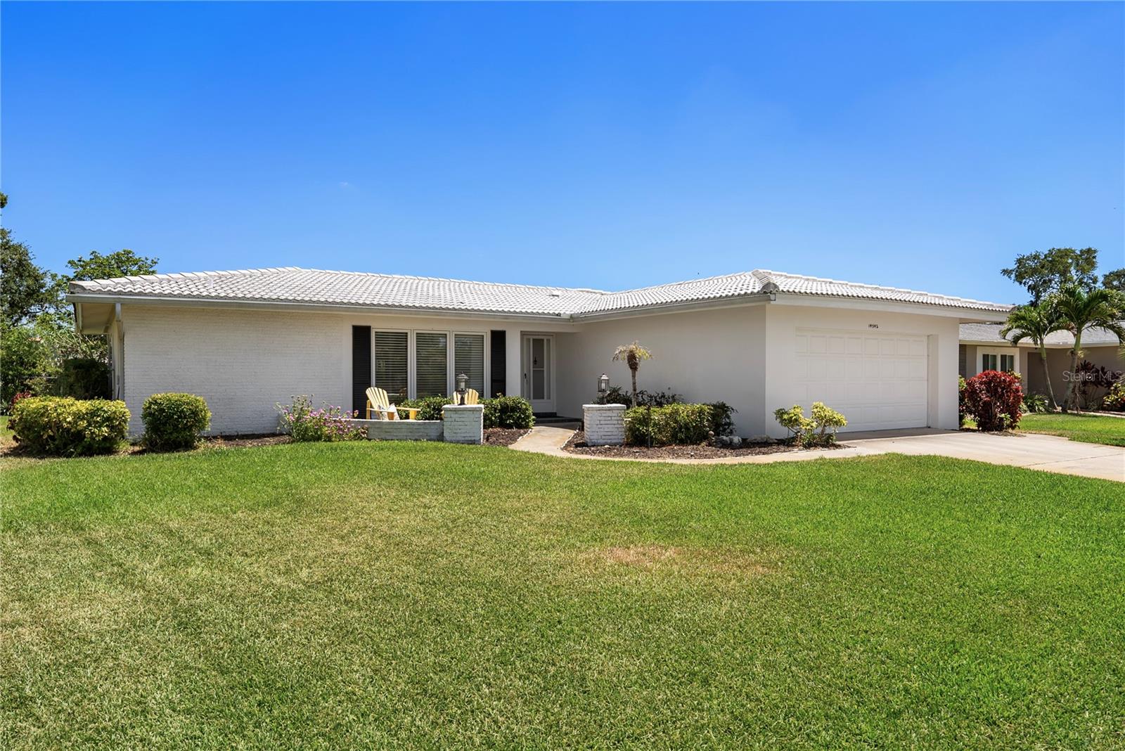 Image 24 of 46 For 14542 Anchorage Circle
