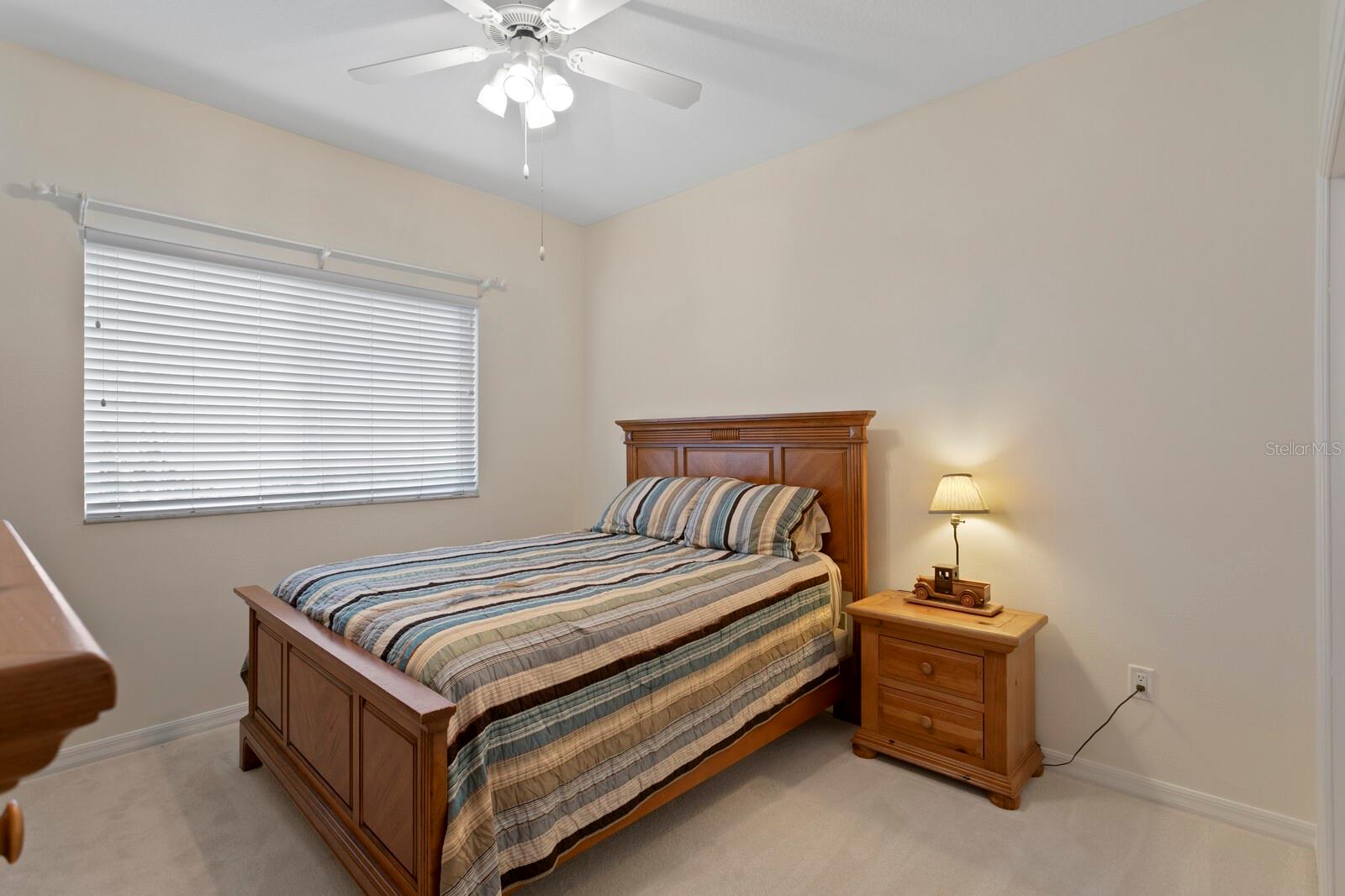 Listing photo id 32 for 19207 Autumn Woods Avenue