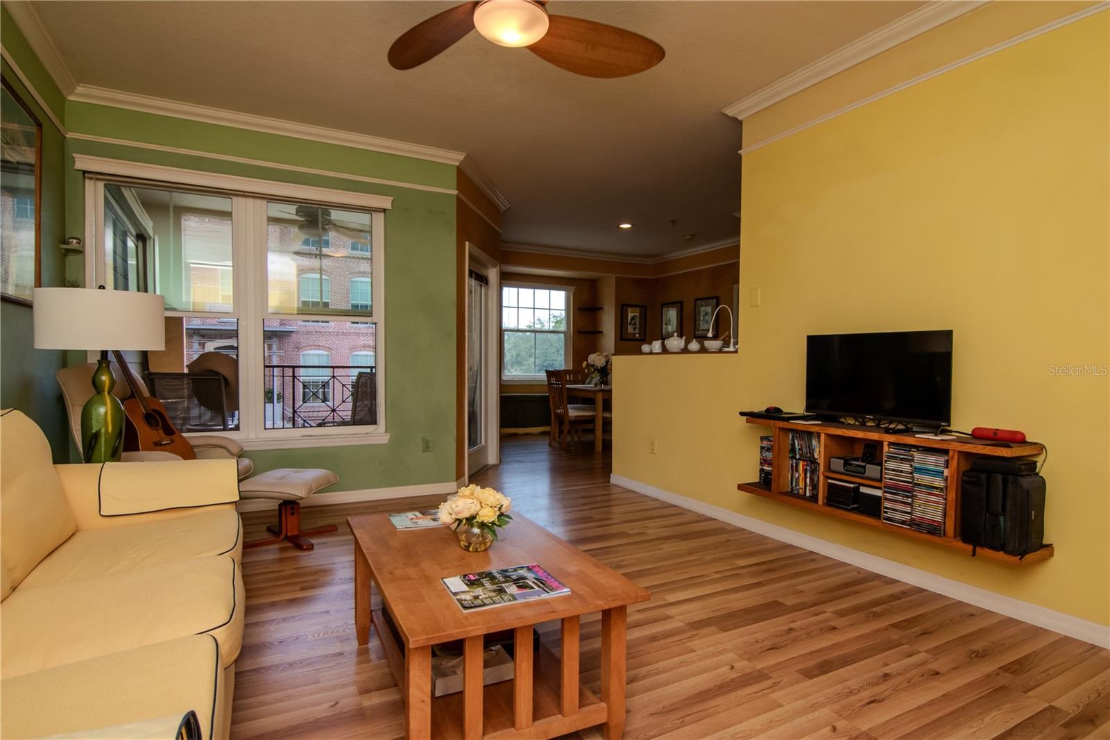 Listing photo id 1 for 1910 Palm Avenue 10209