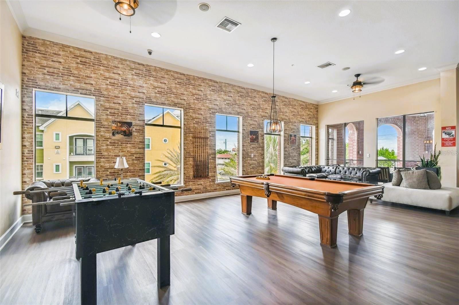 Listing photo id 38 for 1910 Palm Avenue 10209