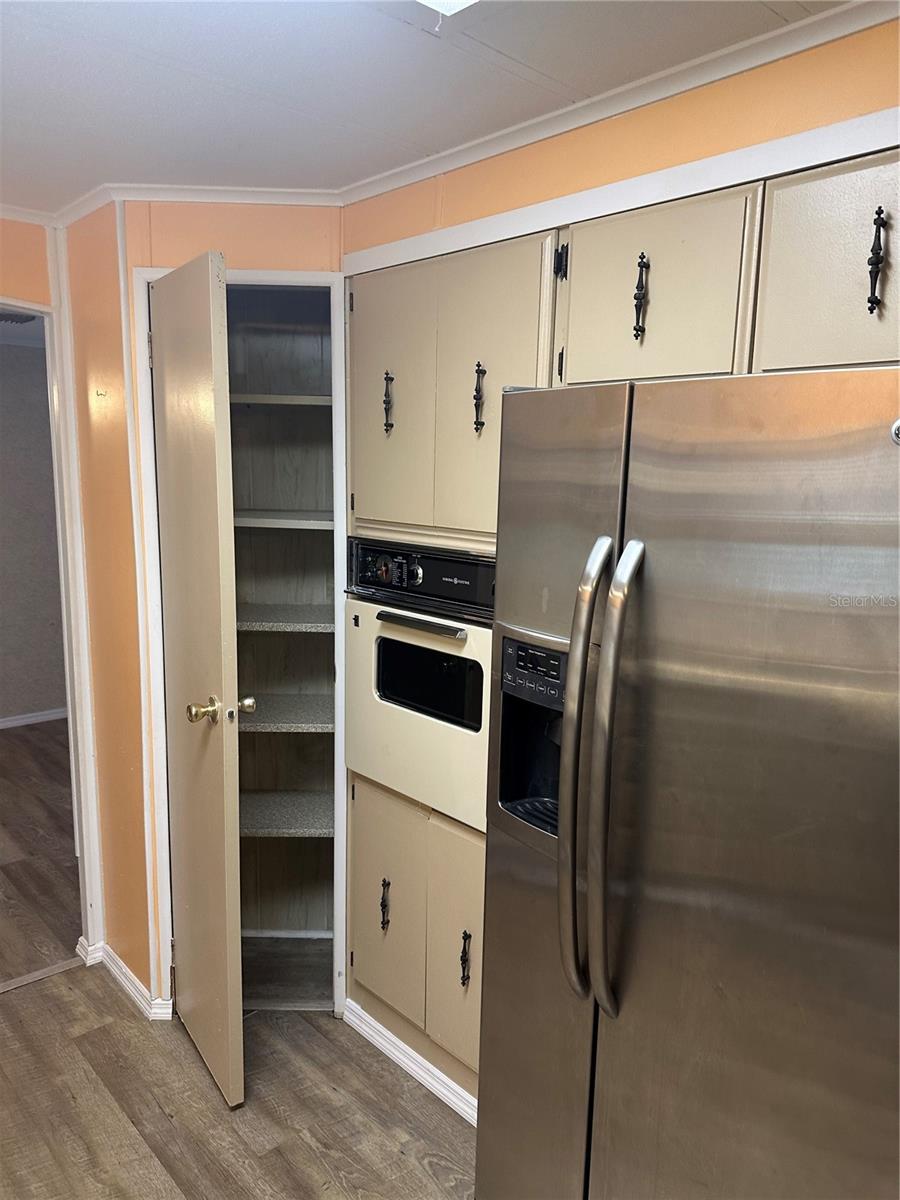 Image 8 of 36 For 12240 Seminole Boulevard 12