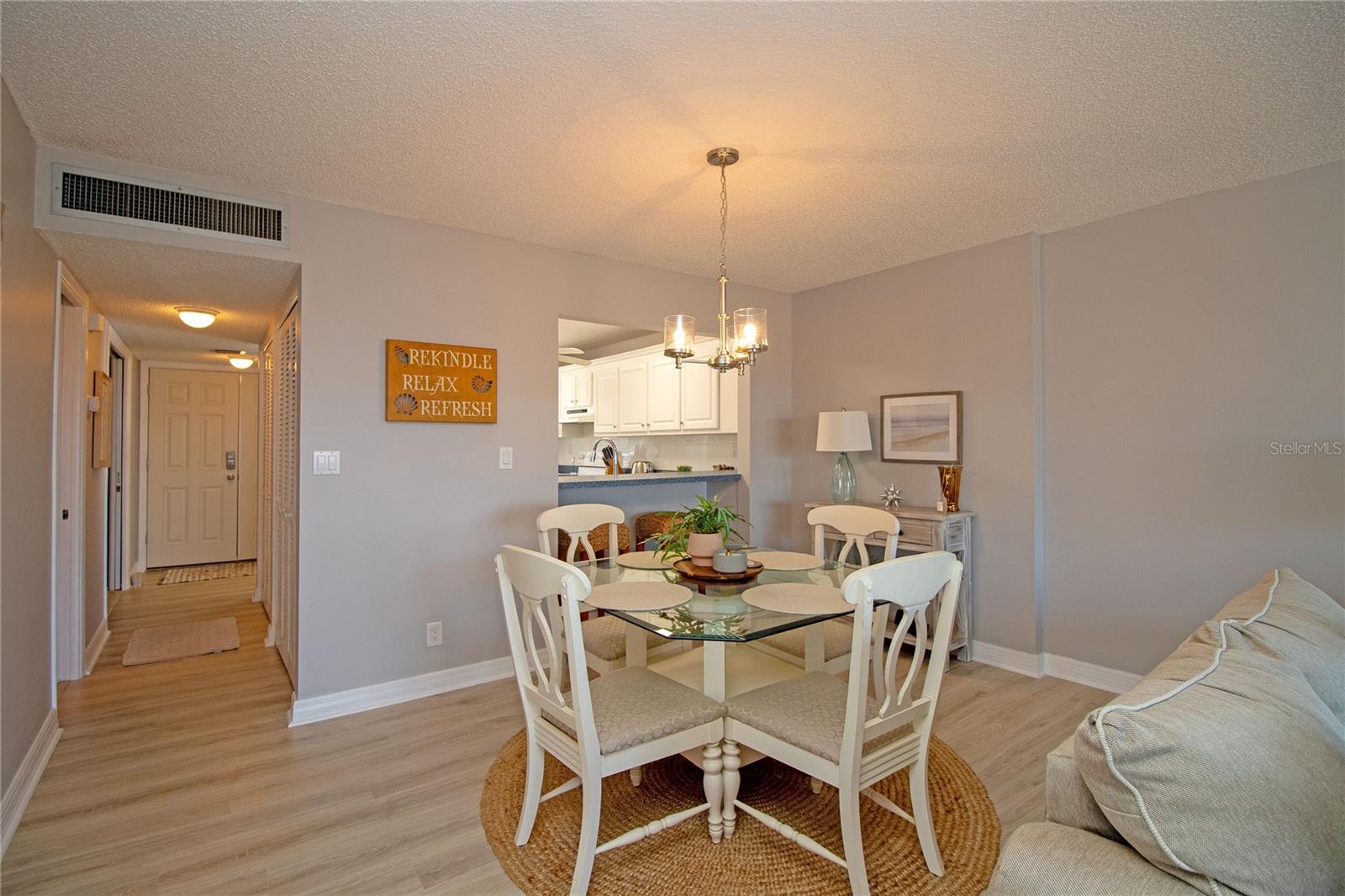 Image 15 of 60 For 3100 Gulf Boulevard 335