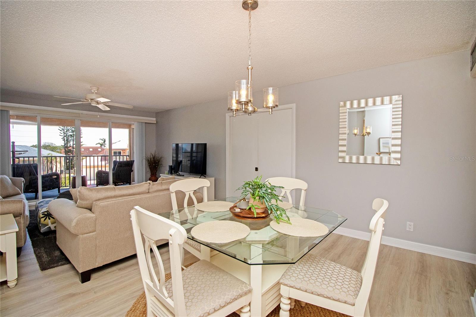Image 19 of 60 For 3100 Gulf Boulevard 335