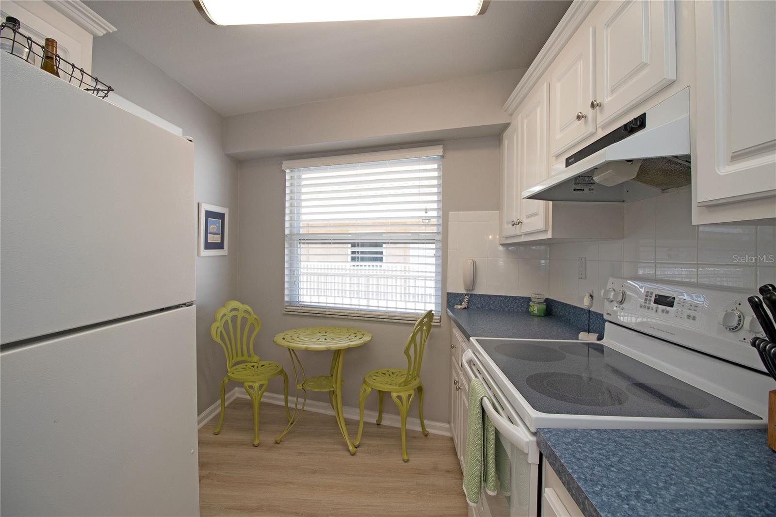 Image 22 of 60 For 3100 Gulf Boulevard 335