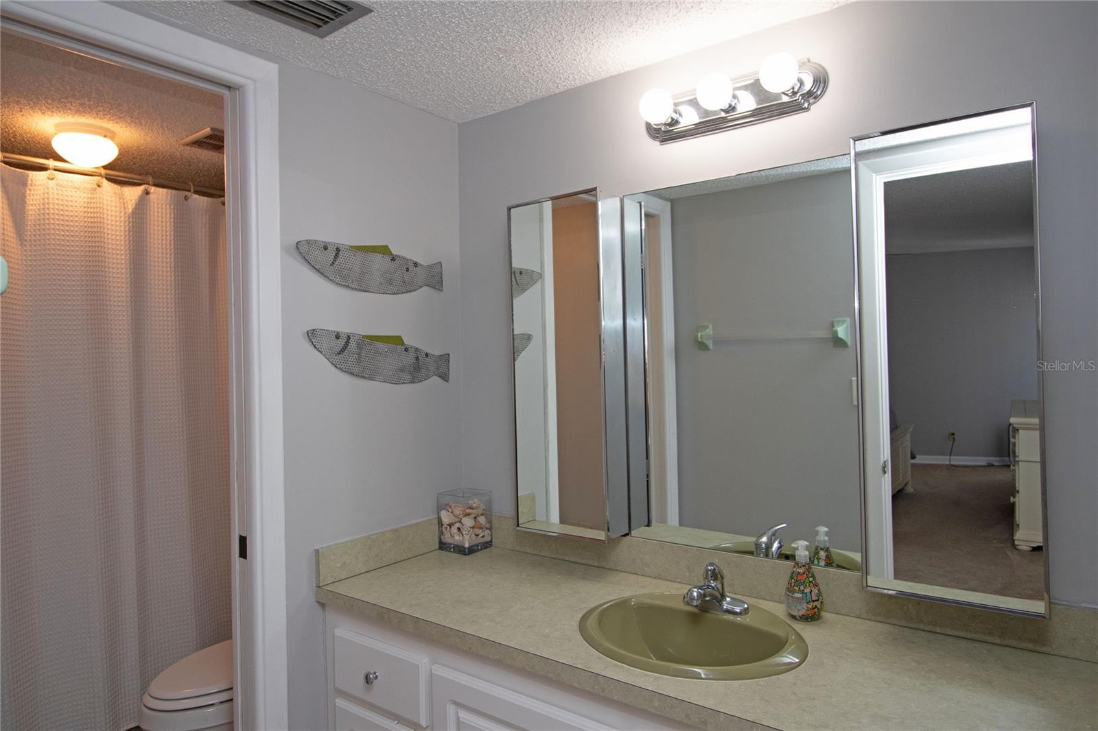 Image 44 of 60 For 3100 Gulf Boulevard 335