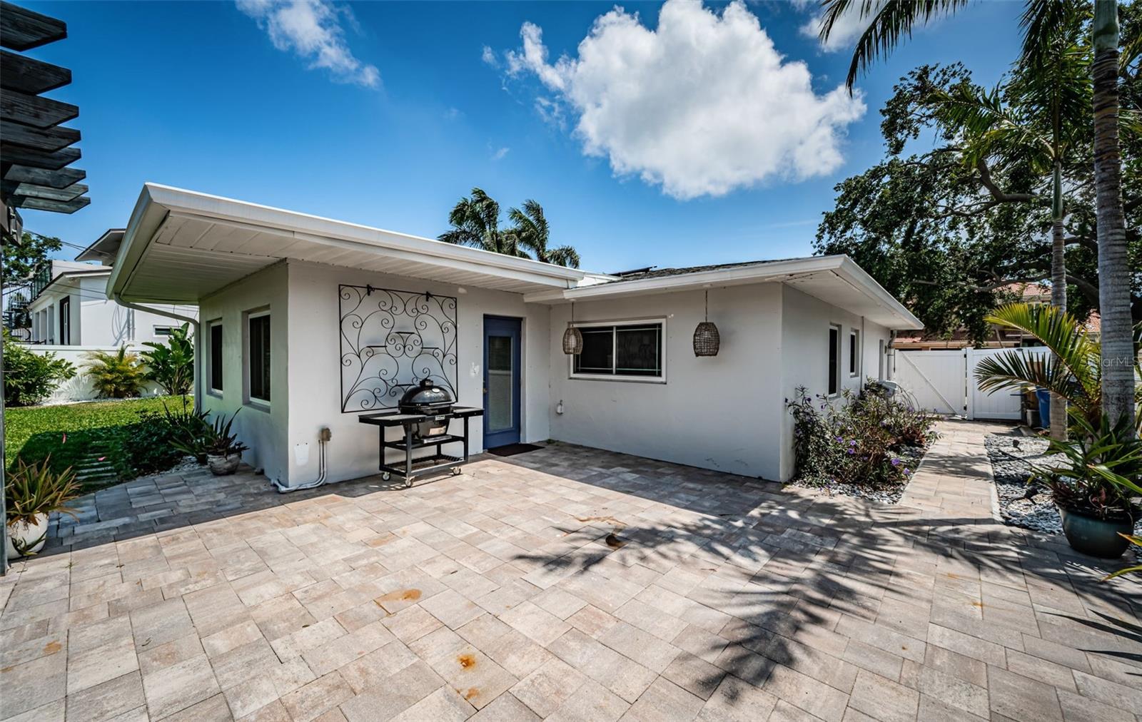 Image 26 of 34 For 333 Belleair Drive Ne