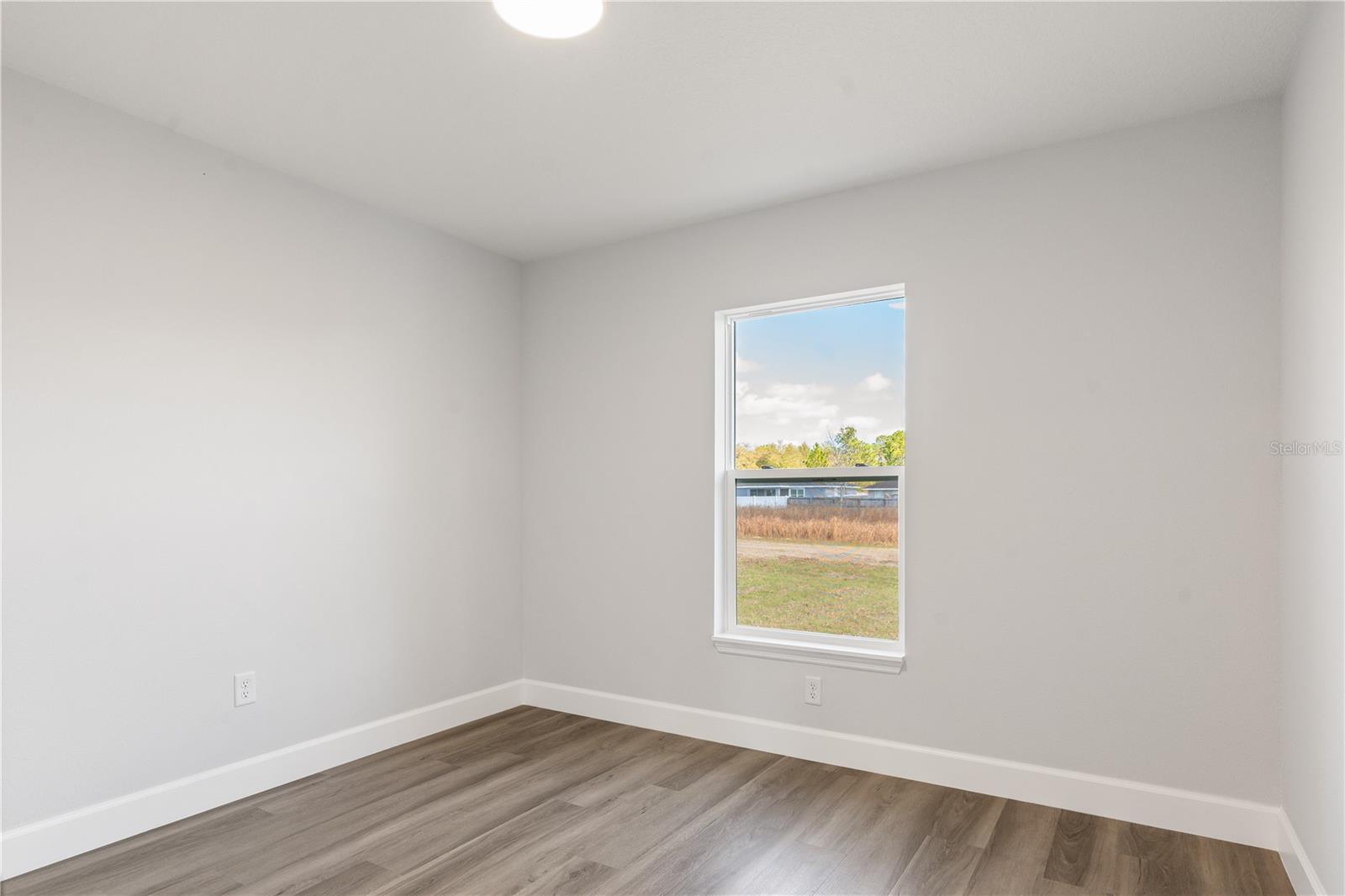 Image 18 of 29 For 2746 147th Court