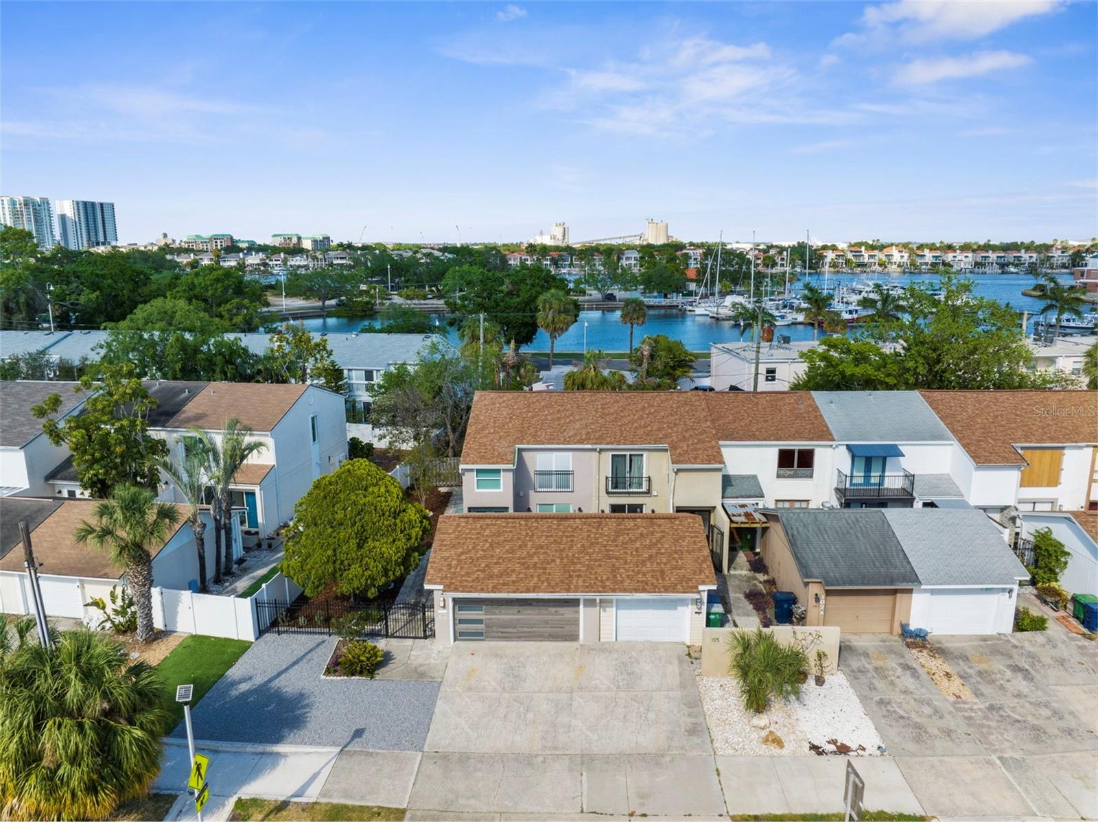 Image 41 of 45 For 105 Davis Boulevard A