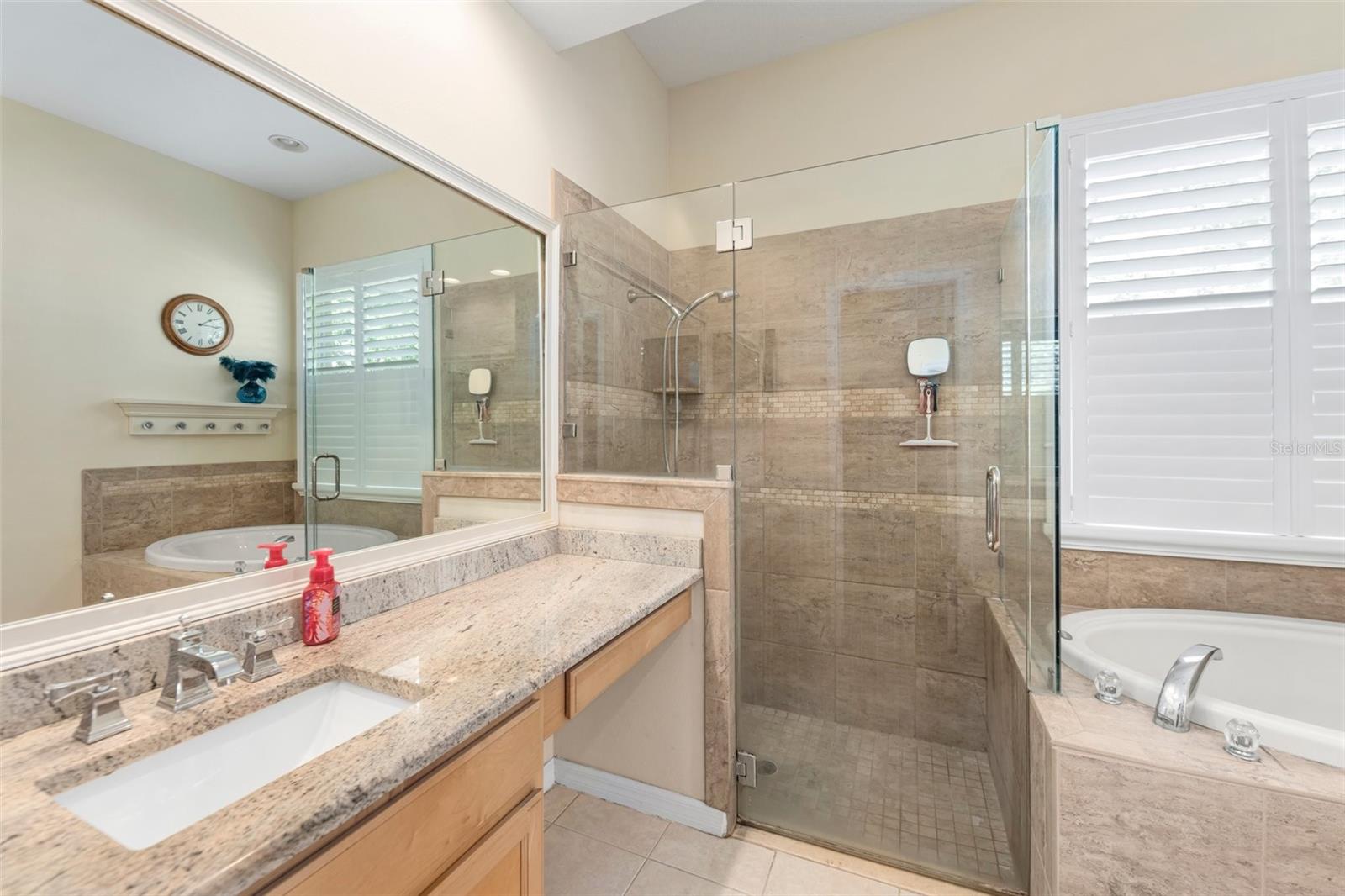 Image 32 of 52 For 2402 Blue Stone Court