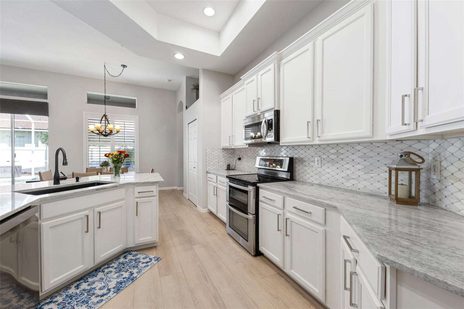 Image 4 of 52 For 2402 Blue Stone Court