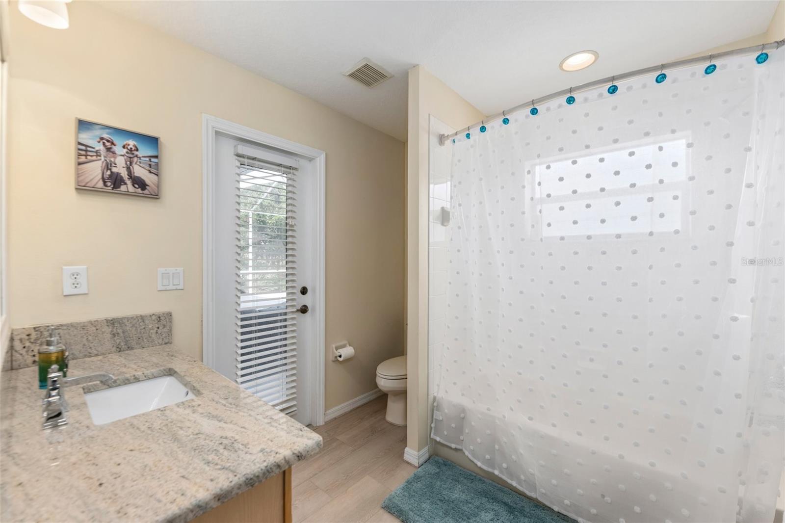 Image 42 of 52 For 2402 Blue Stone Court