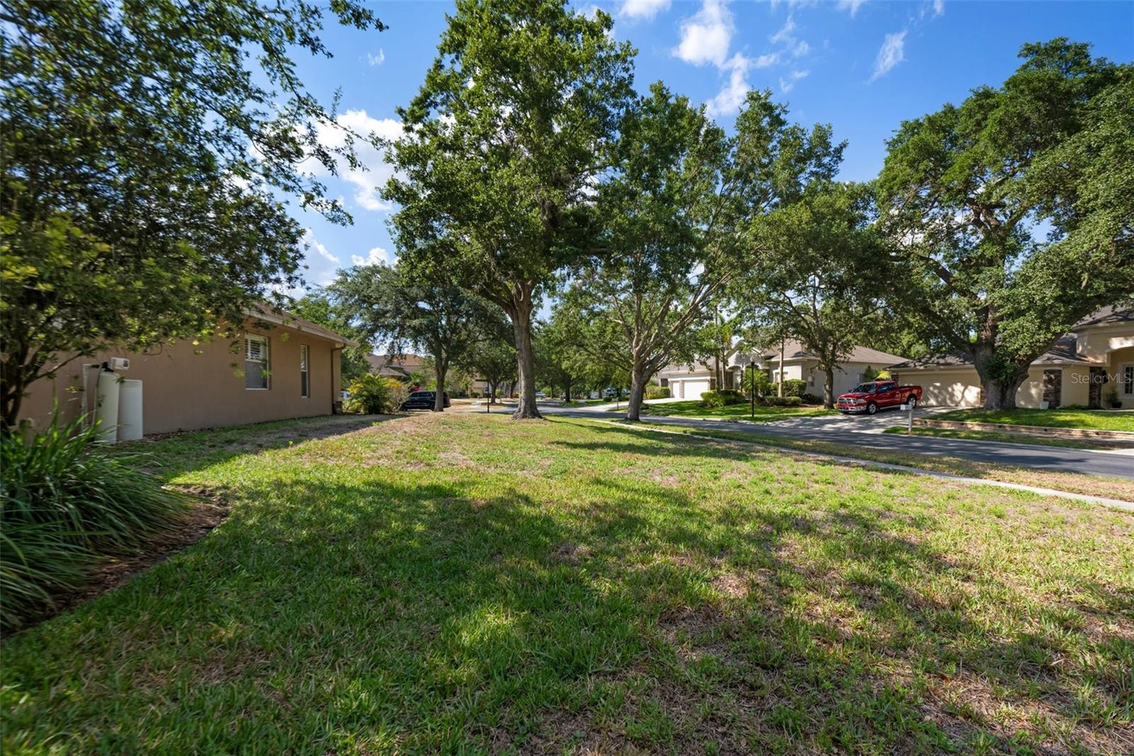 Image 48 of 52 For 2402 Blue Stone Court