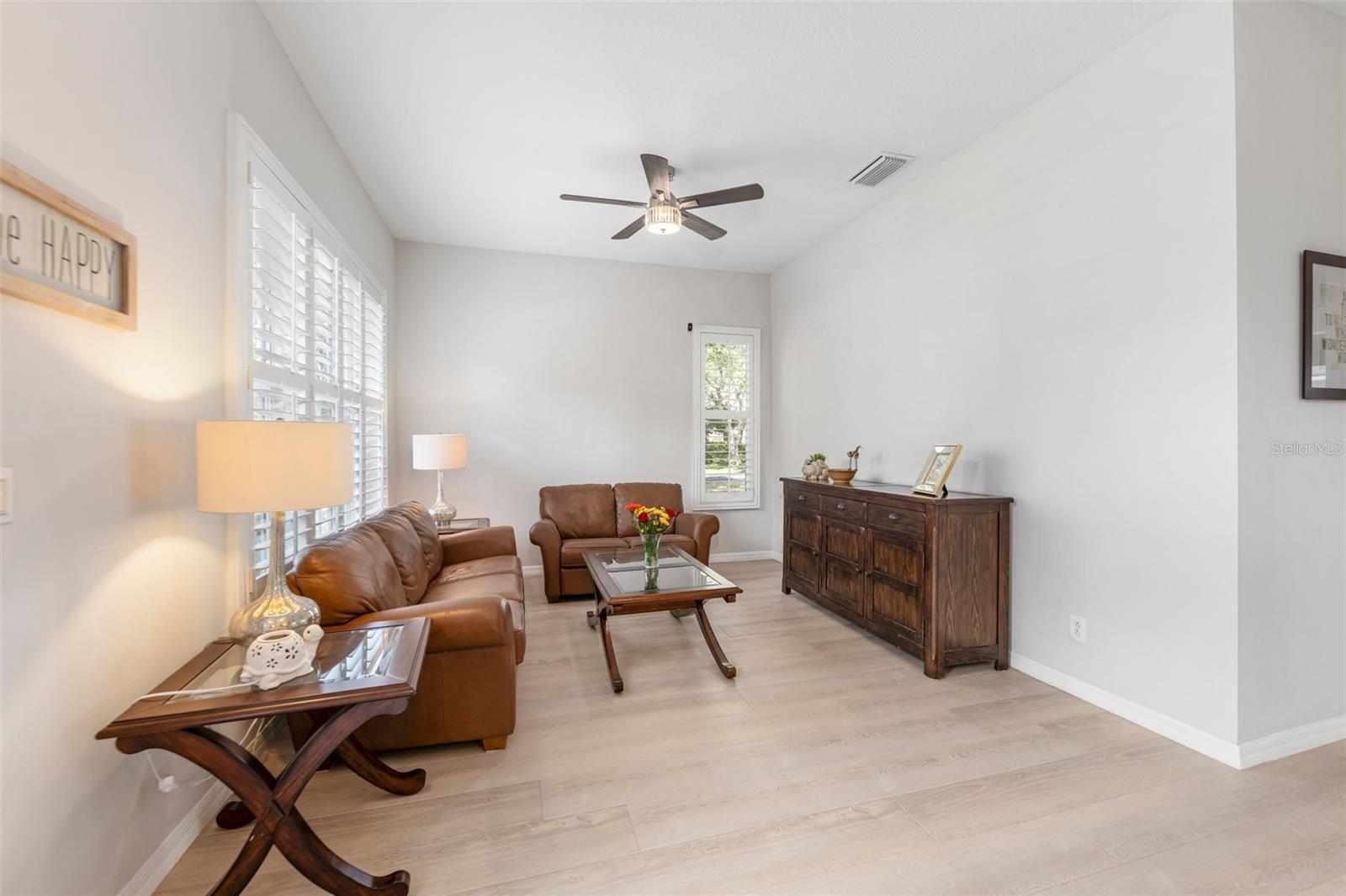 Image 8 of 52 For 2402 Blue Stone Court