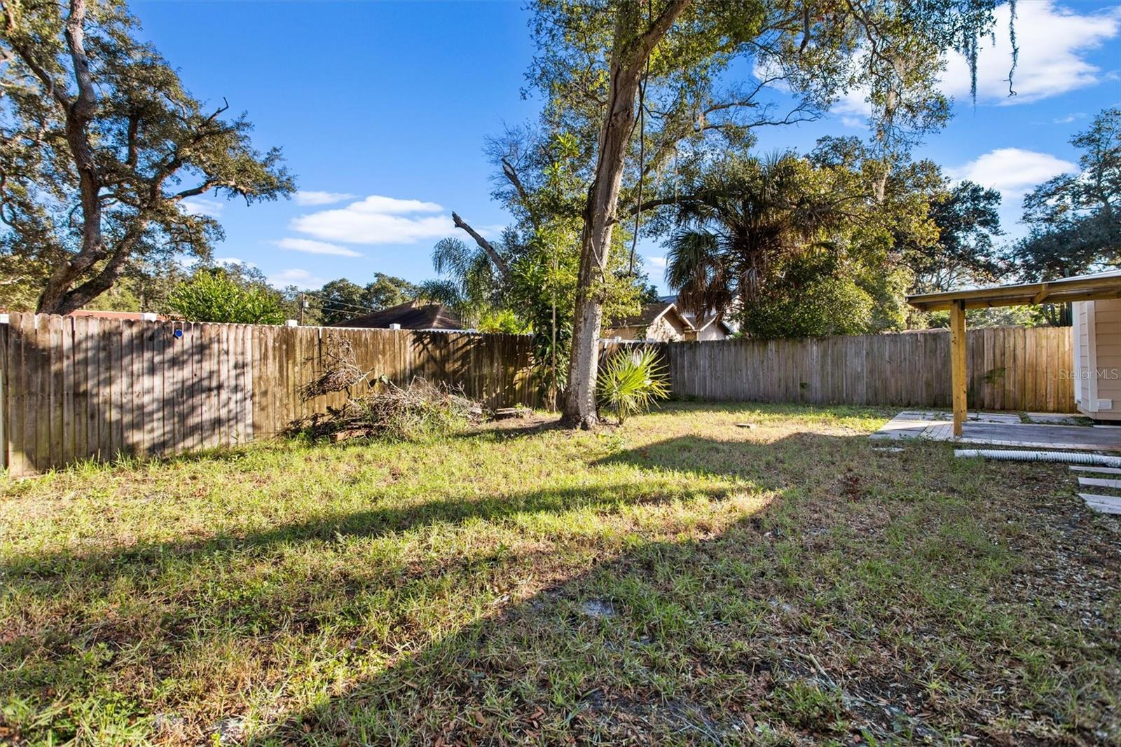 Image 4 of 19 For 904 Lakeview Road Unit B