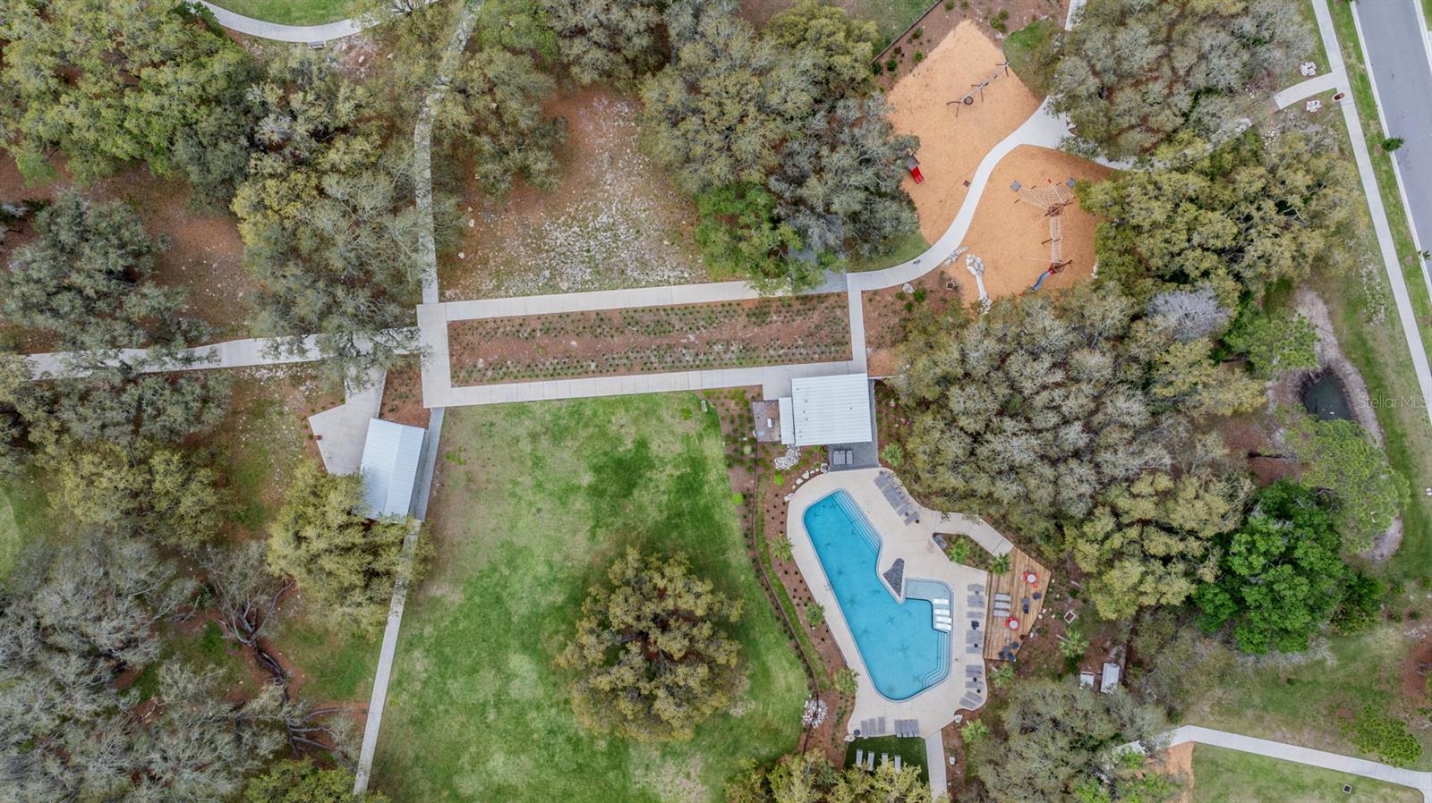 Listing photo id 48 for 3303 Monroe Meadows Drive