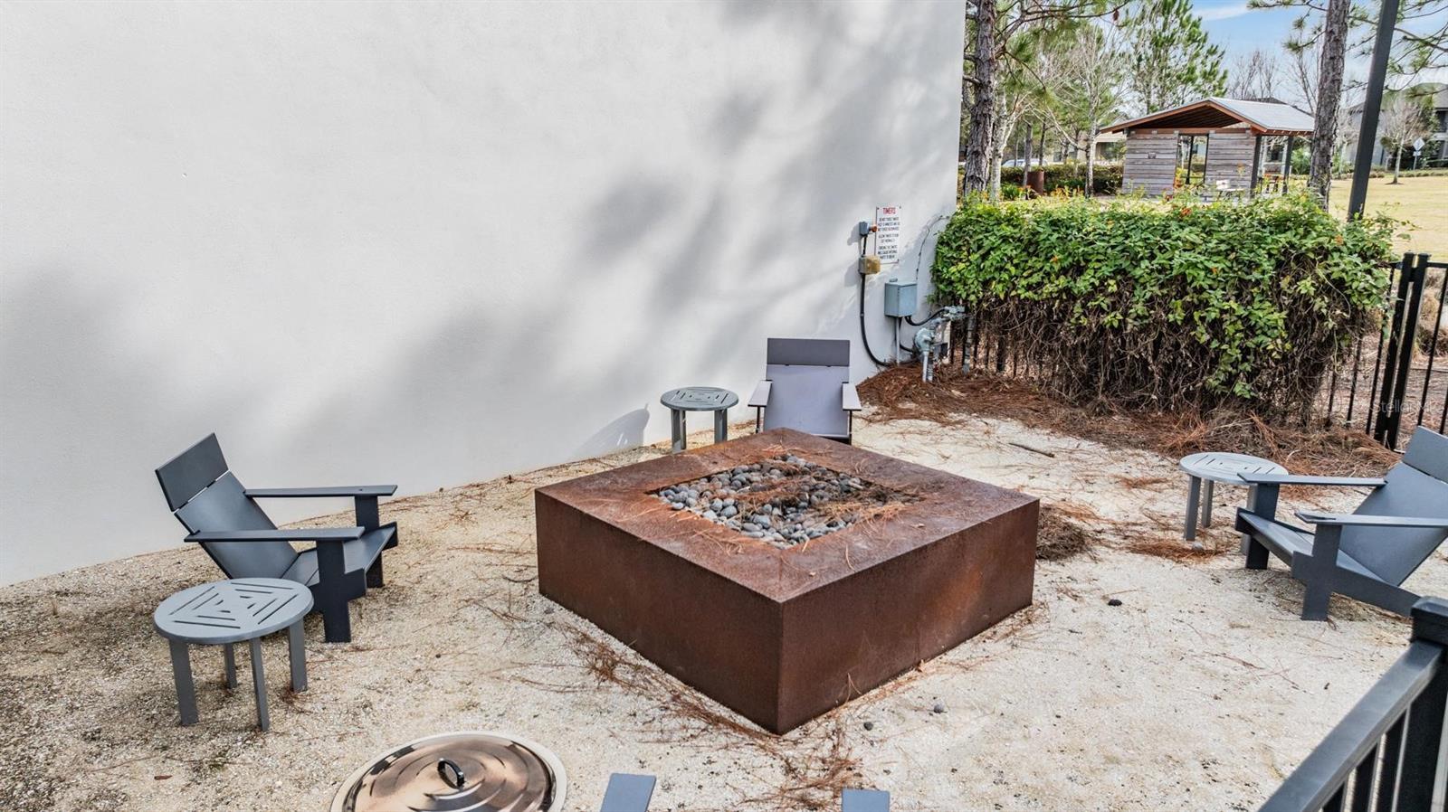 Listing photo id 58 for 3303 Monroe Meadows Drive