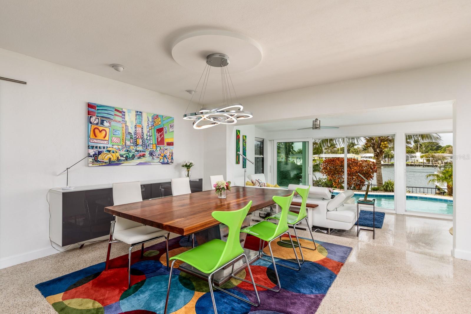Listing photo id 8 for 2487 Bay Isle Drive Se
