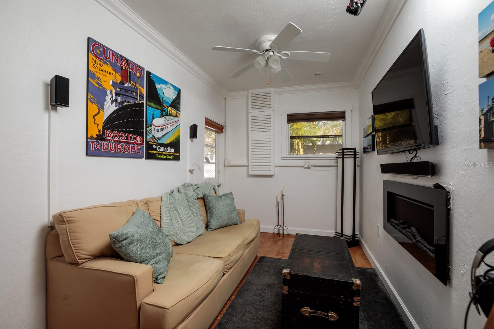 Listing photo id 11 for 2487 Bay Isle Drive Se