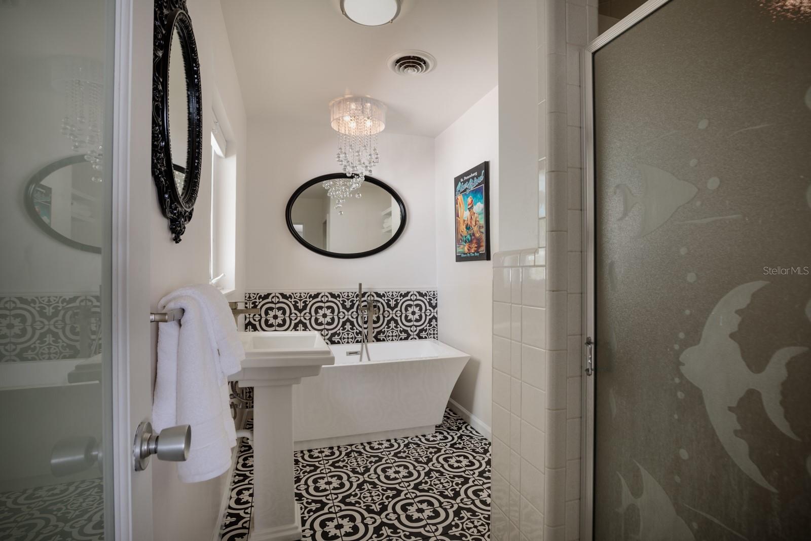 Listing photo id 26 for 2487 Bay Isle Drive Se
