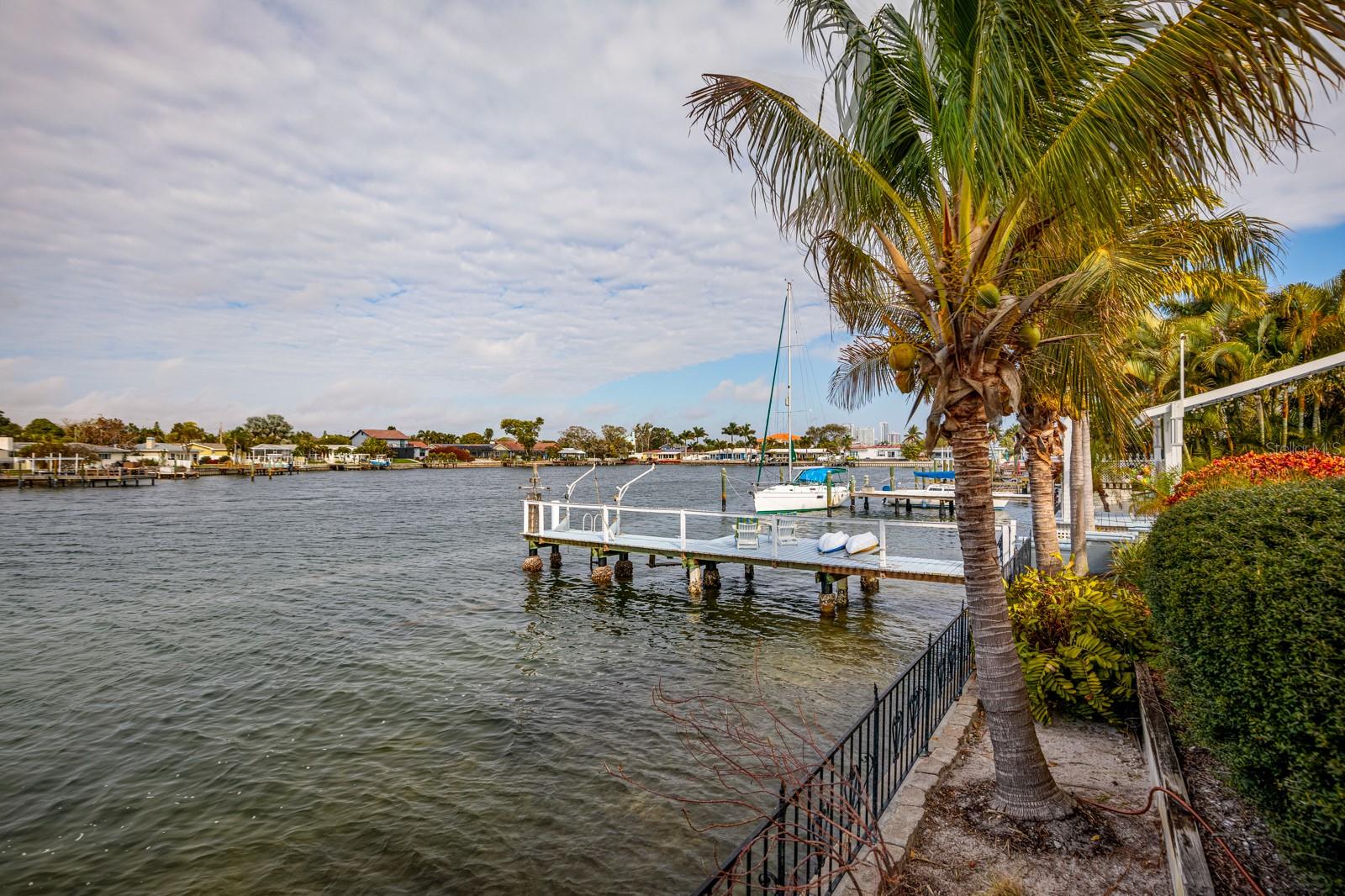 Listing photo id 37 for 2487 Bay Isle Drive Se