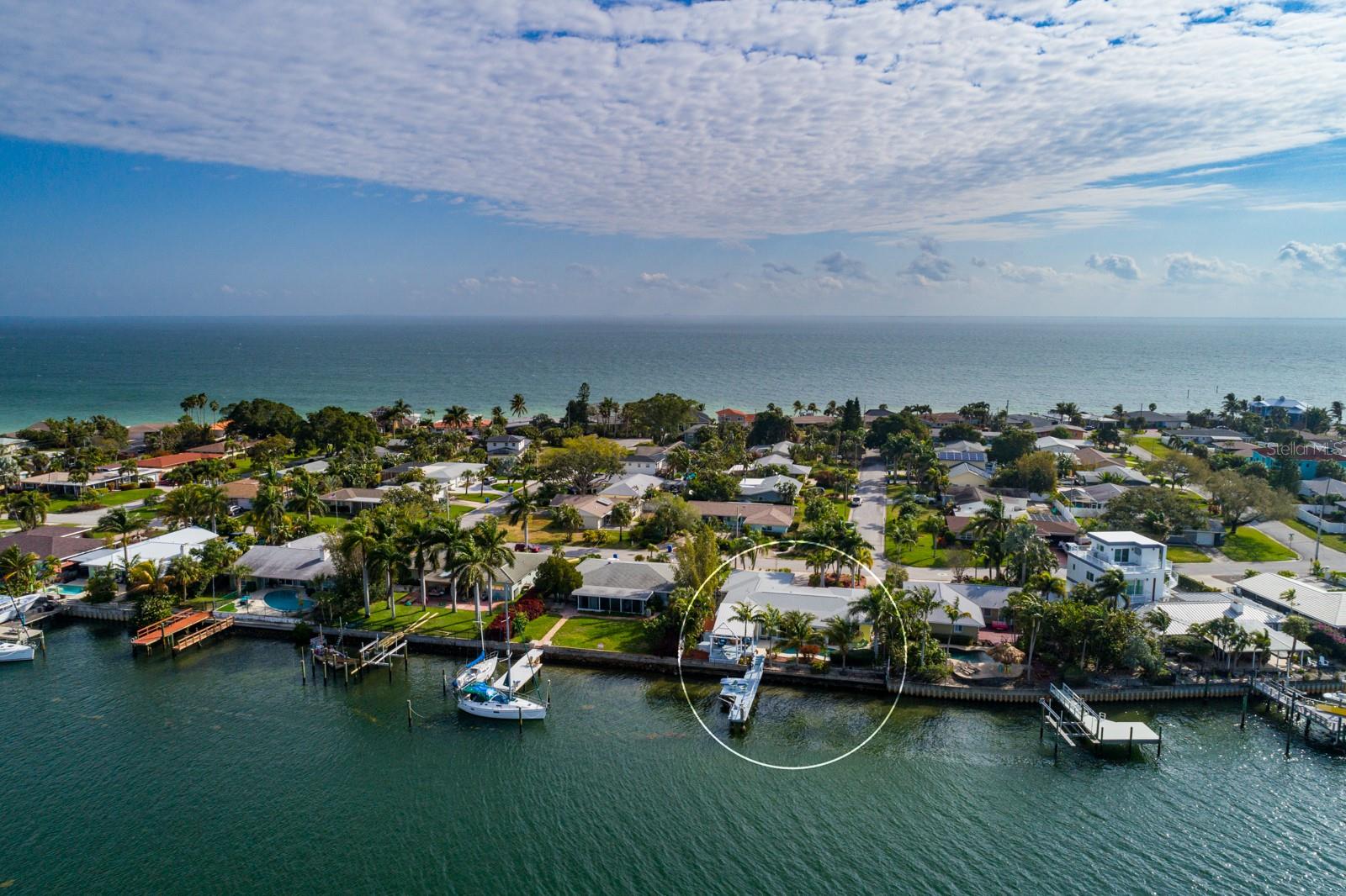 Listing photo id 43 for 2487 Bay Isle Drive Se