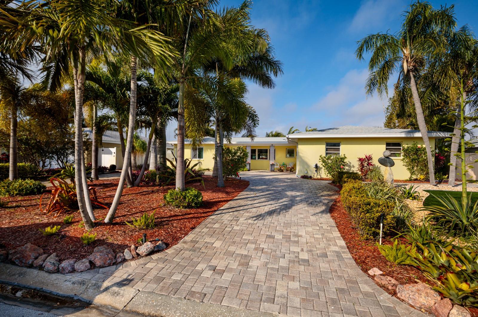 Listing photo id 45 for 2487 Bay Isle Drive Se
