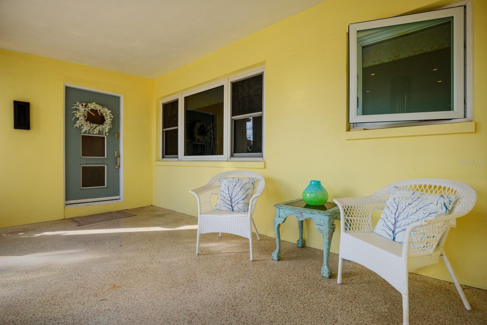 Listing photo id 5 for 2487 Bay Isle Drive Se