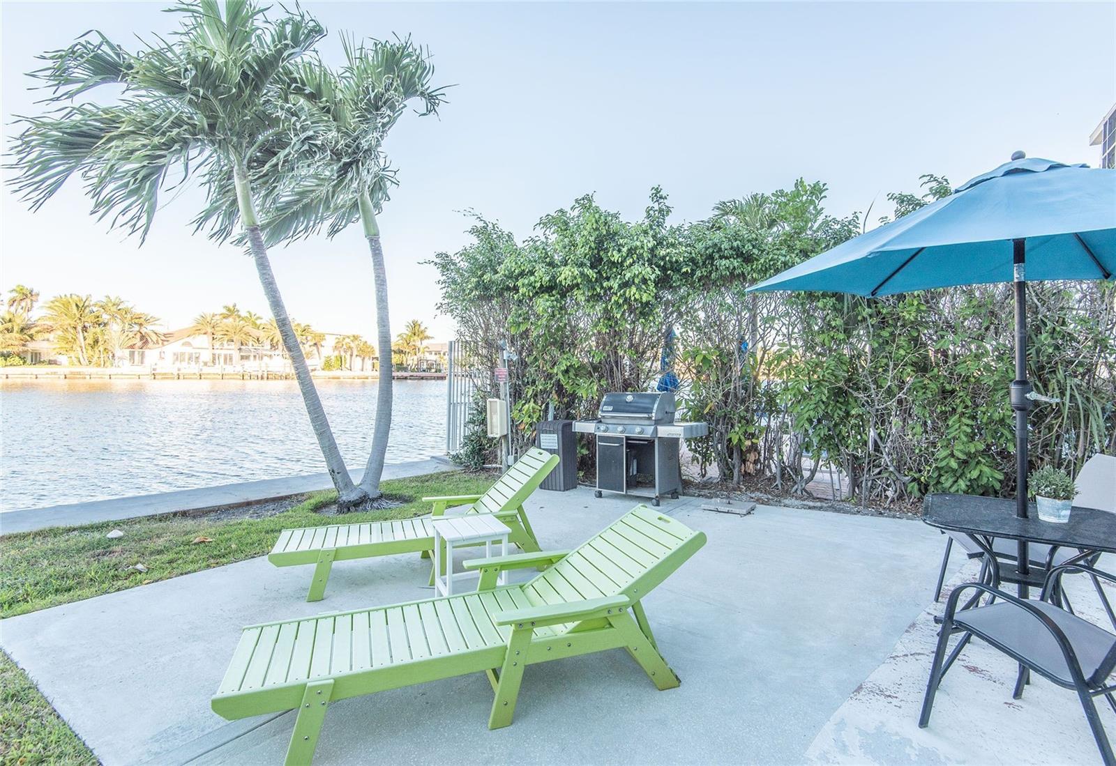 Image 21 of 27 For 605 Riverside Drive 10