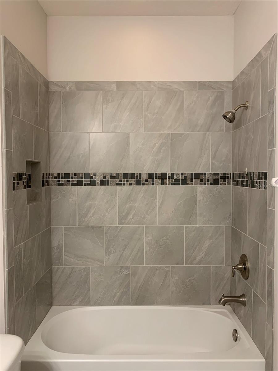 Image 12 of 22 For 7001 Interbay Boulevard 239