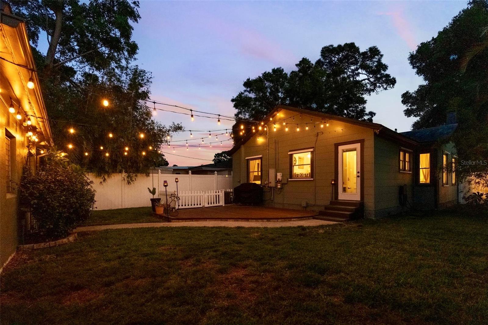 Image 32 of 43 For 4767 6th Avenue N
