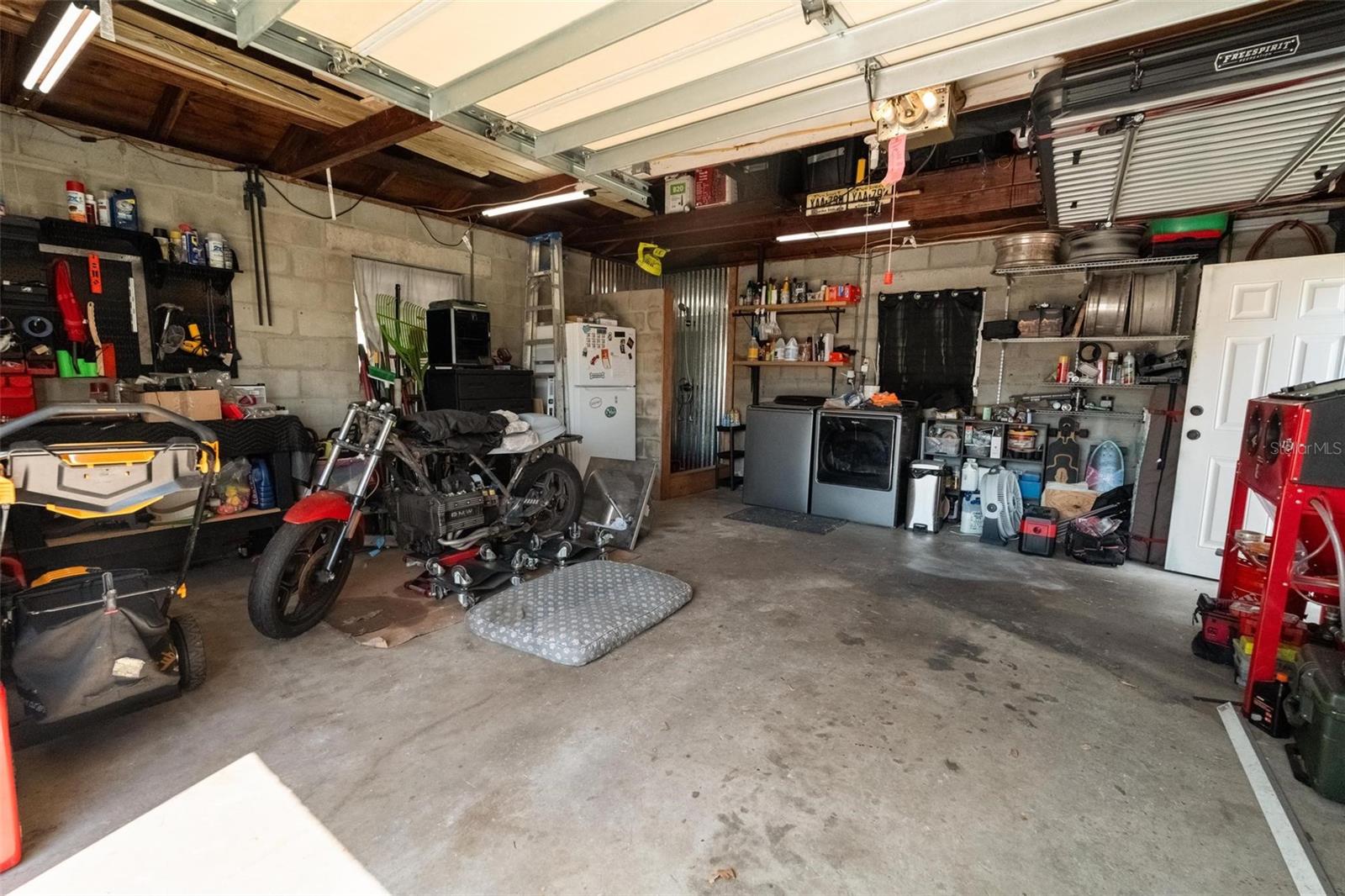 Image 34 of 43 For 4767 6th Avenue N