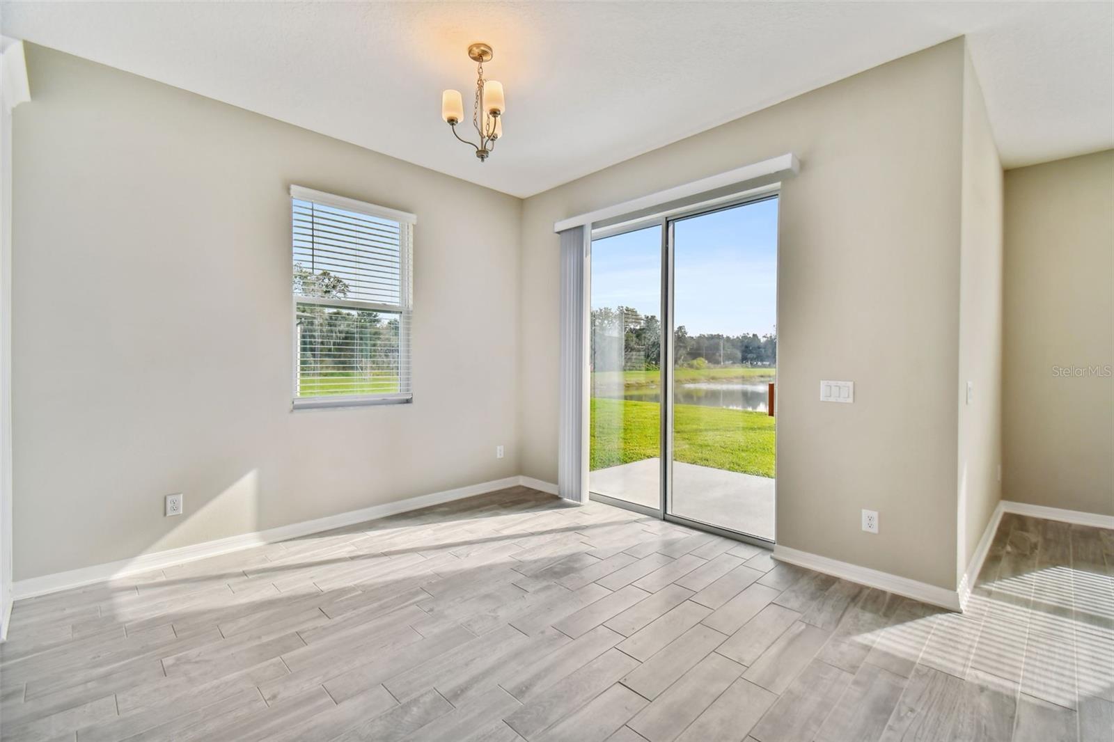 Image 18 of 76 For 38190 Shale Stone Court