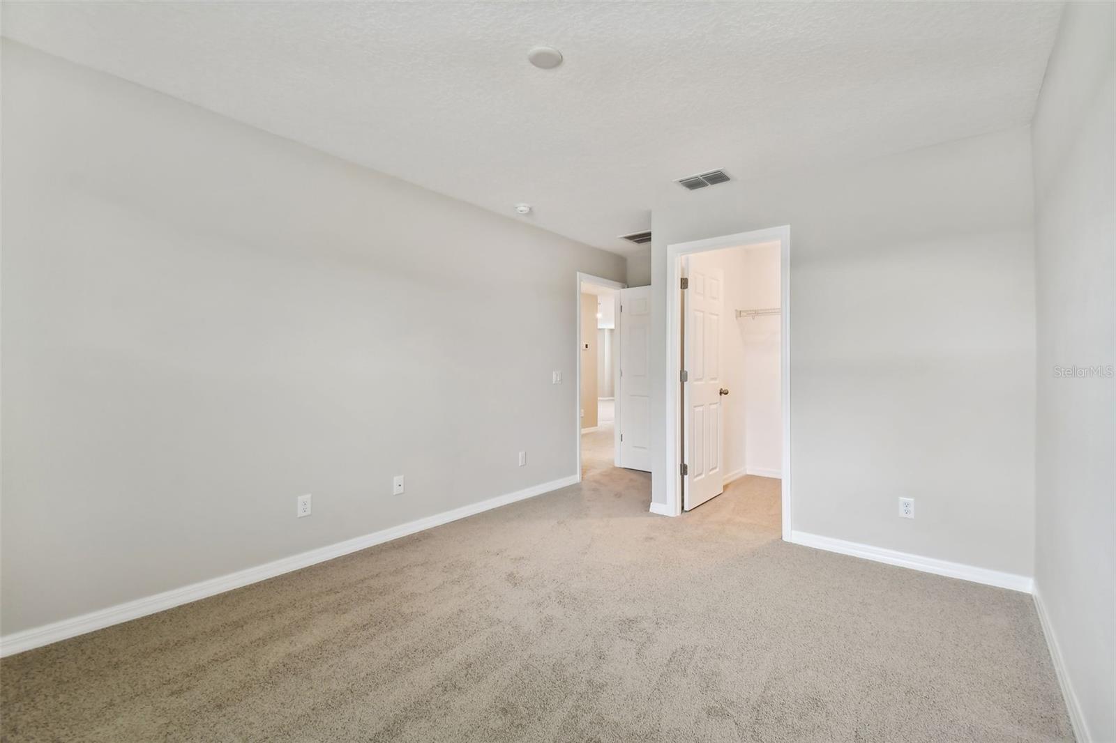 Image 43 of 76 For 38190 Shale Stone Court