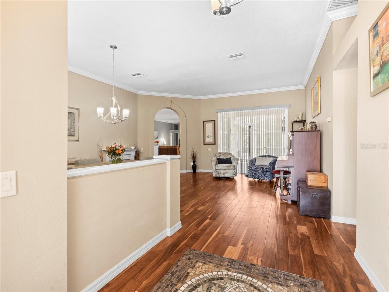 Image 14 of 71 For 5216 Kernwood Court
