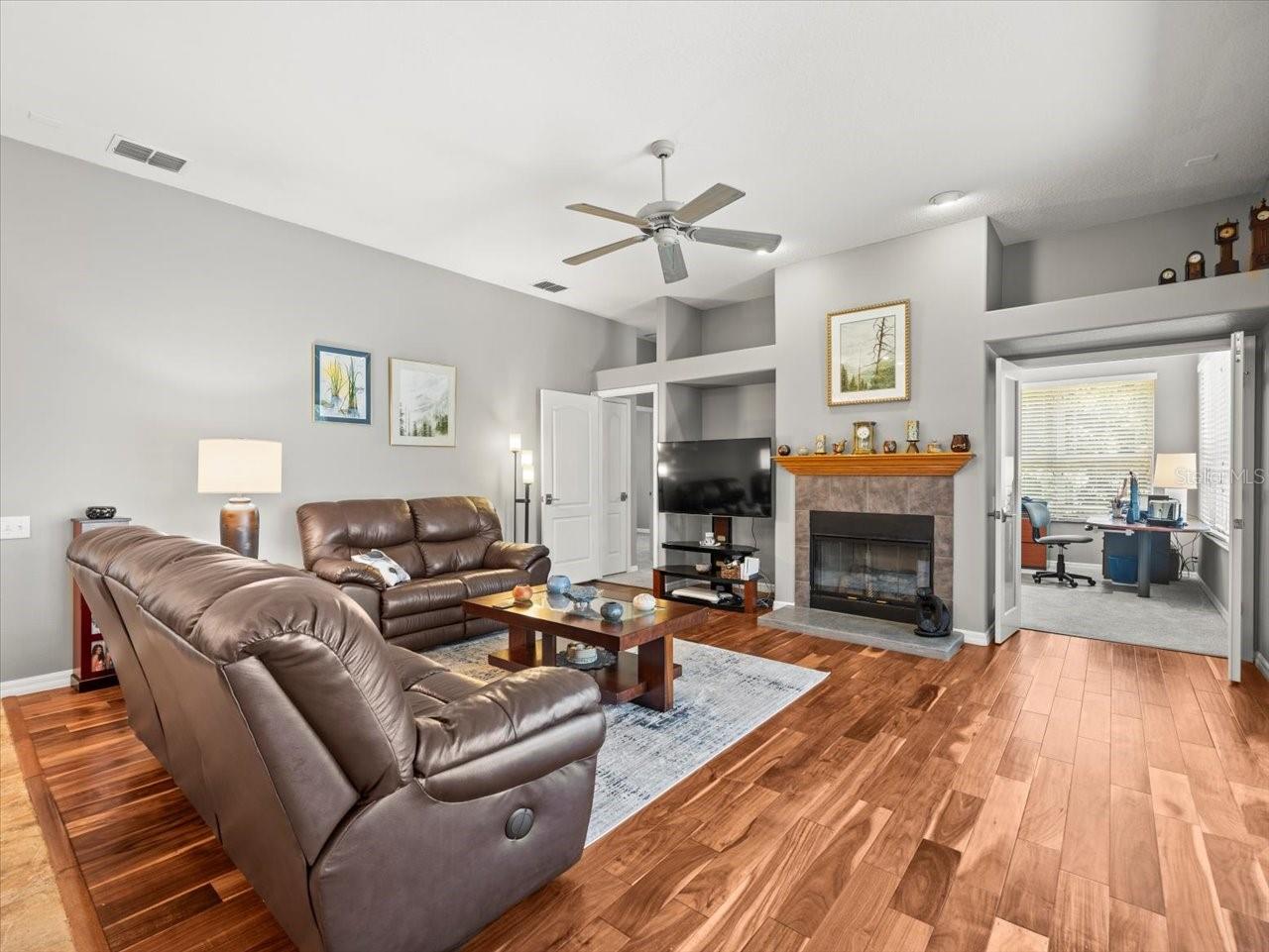 Image 32 of 71 For 5216 Kernwood Court