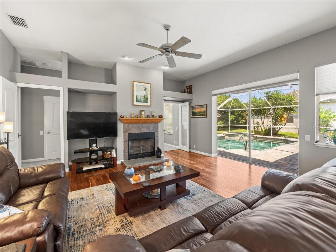 Image 34 of 71 For 5216 Kernwood Court