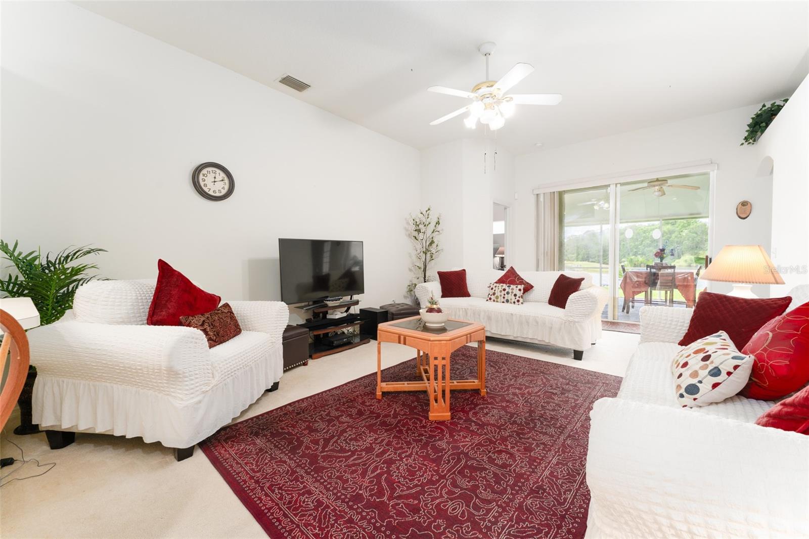 Image 13 of 52 For 29542 Forest Glen Drive