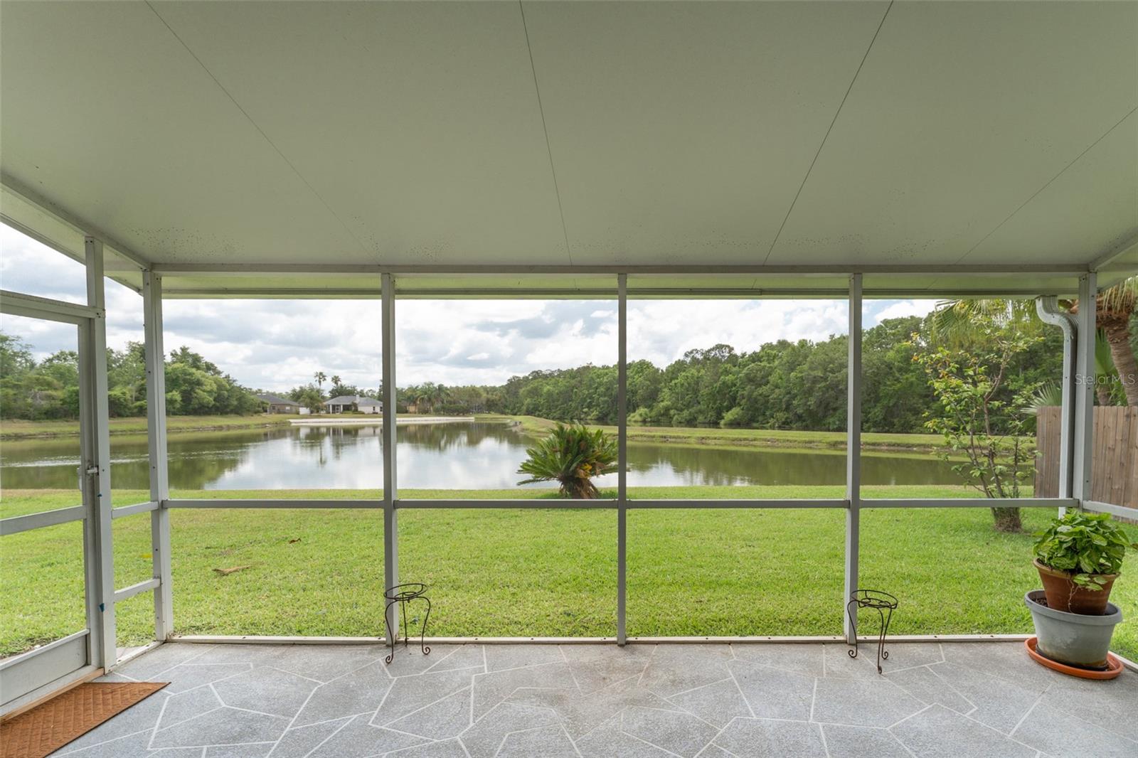 Image 32 of 52 For 29542 Forest Glen Drive