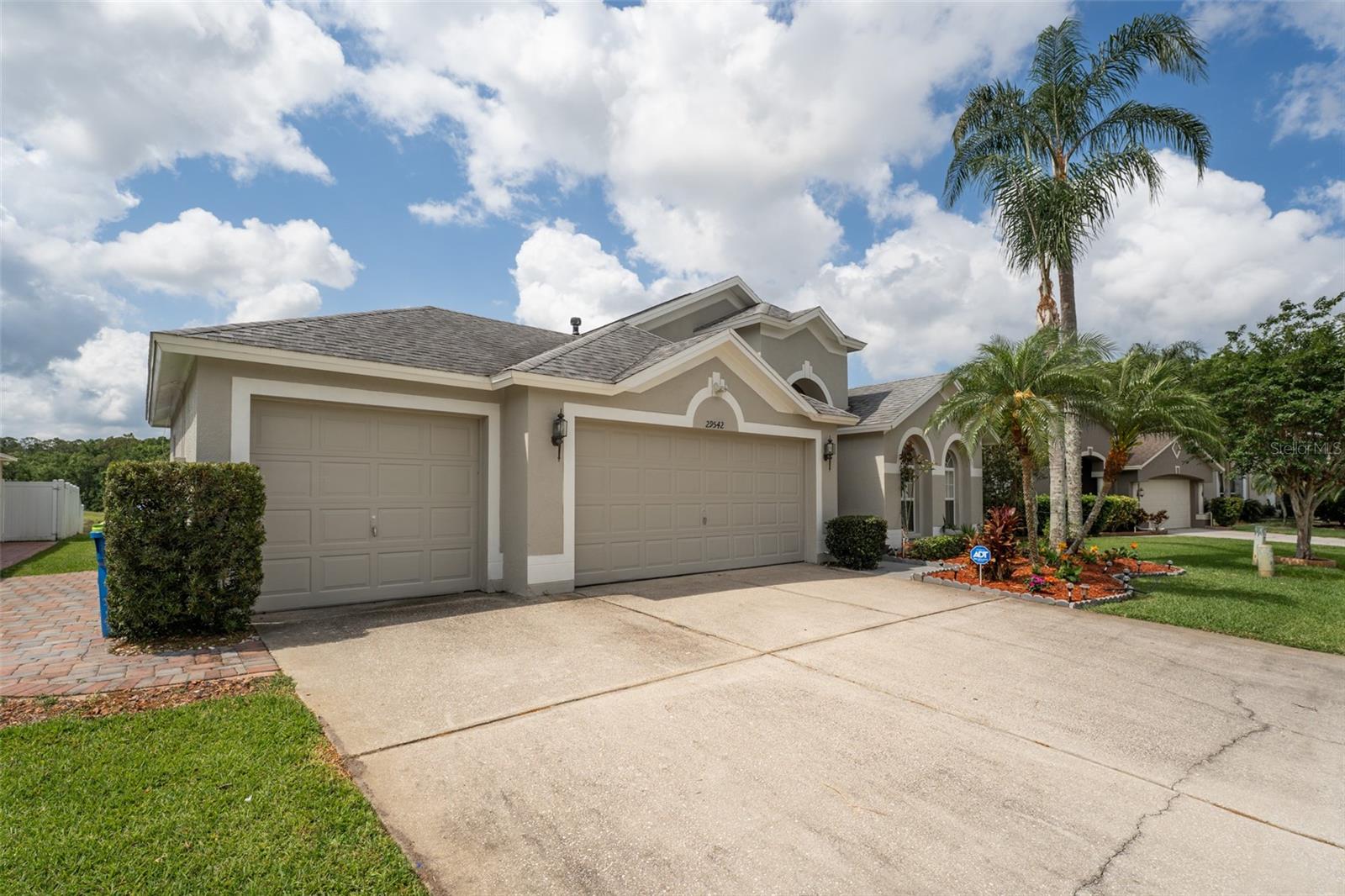 Image 38 of 52 For 29542 Forest Glen Drive