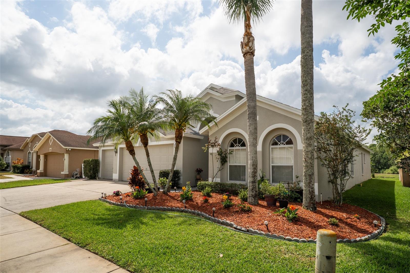 Image 39 of 52 For 29542 Forest Glen Drive